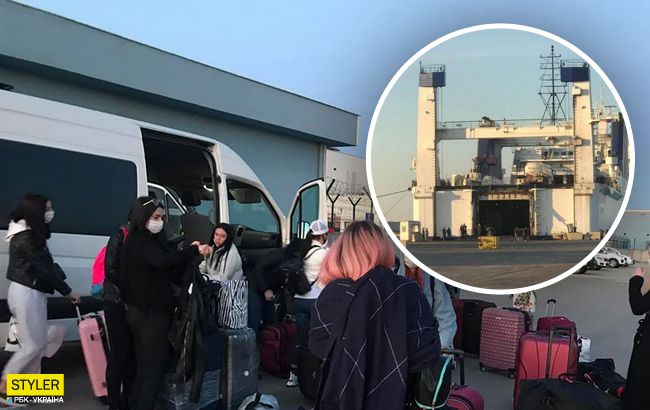 Відмовляються від обсервації: евакуйованих українців з Туреччини не випускають на берег