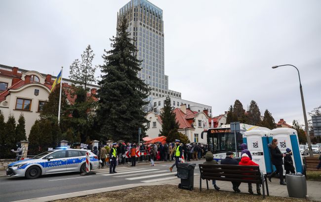 Як оформити довіреність через українське консульство у Польщі: документи