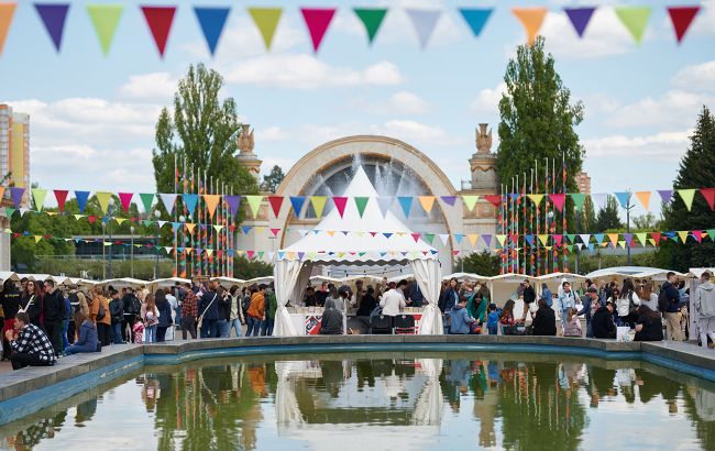 Музика, ігри, знайомства. Як книжкові заходи ненав&rsquo;язливо долучають гостей до читання