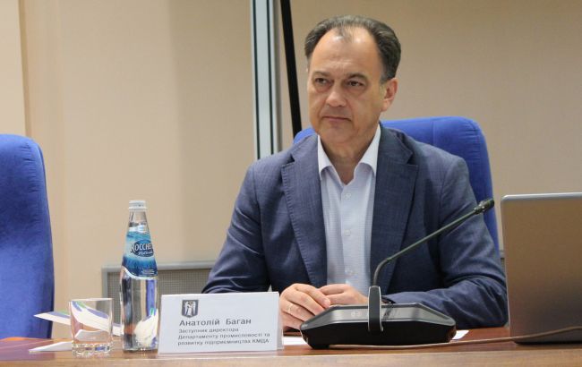 Допомагав отримати пільгове фінансування на відбудову бізнесу. Чиновника КМДА викрили на хабарі