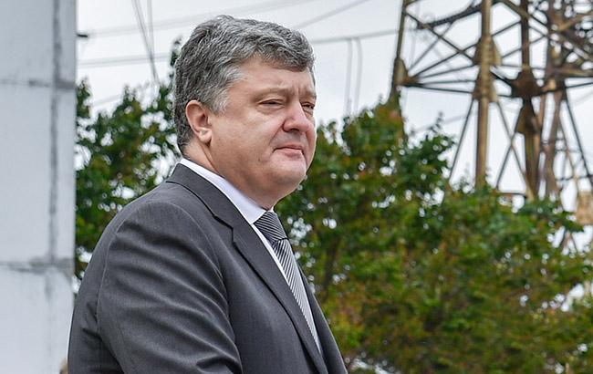 Украина находится в постоянном диалоге с США, - Порошенко