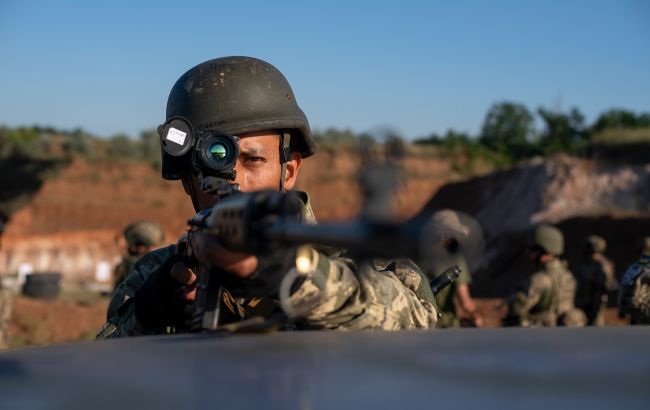 Україну допомагають захищати добровольці з 75 країн: деталі від ЗСУ