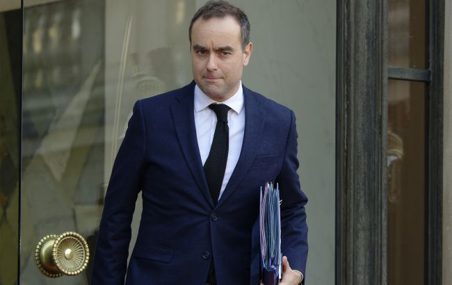 Менше місяця на посаді: прем&rsquo;єр-міністр Франції Лекорню подав у відставку, - BFM TV