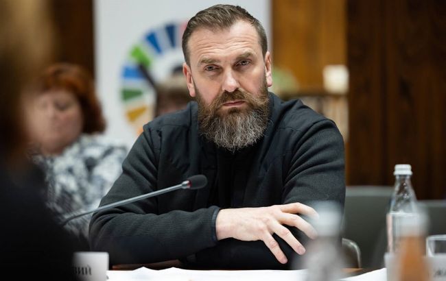 Неприпустиме порушення. Чому російська мова досі лунає у школах України?