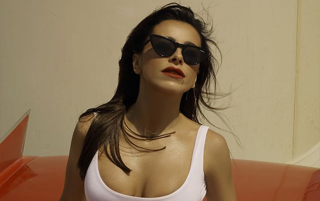 Показала белье: Ани Лорак сразила фанатов соблазнительным фото