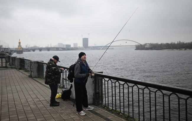 Синоптики дали прогноз погоди на завтра: кому знадобляться парасольки та теплий одяг
