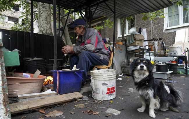 У Маріуполі люди продовжують жити в наметах, нові будинки росіяни роздають своїм, &mdash; міськрада
