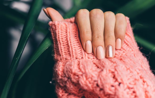 Названі два кольори лаку для нігтів, які роблять вас старшим за свої роки