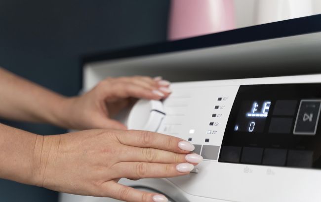 Ось навіщо в пральній машині 3 лотки для порошку і що буде, якщо їх переплутати