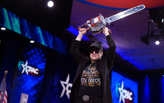 У Трампа повертають на роботу сотні звільнених Маском держслужбовців, - ЗМІ