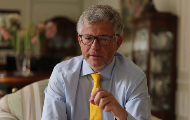 Німеччина передала Україні 6% своїх Leopard 2 і жодного БТР Fuchs та Wiesel, - Мельник