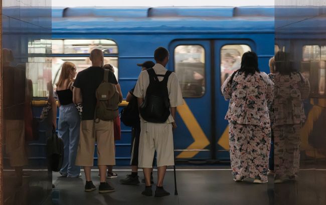 Загубили речі в метро? Що робити та куди звертатися, щоб повернути