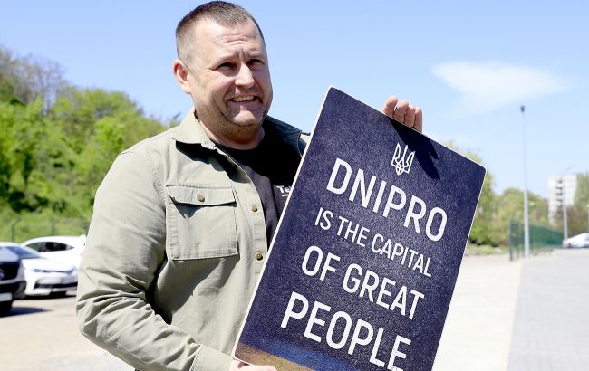 Филатов: за все время войны только Днепр передал на нужды фронта 300 авто