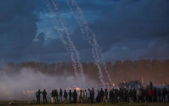 В Кале произошли столкновения мигрантов с полицией