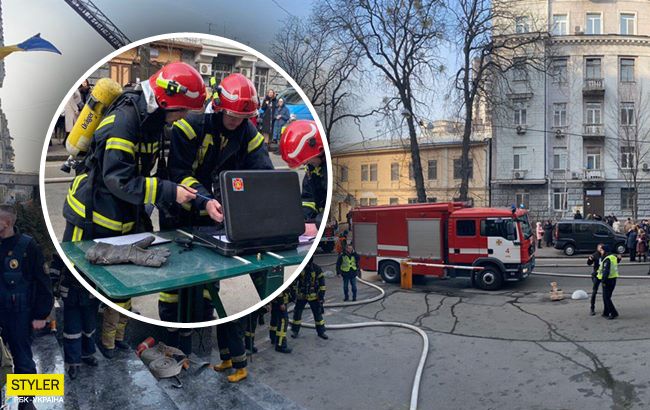 В Киеве горит Министерство культуры: внутри заблокированы люди (видео)