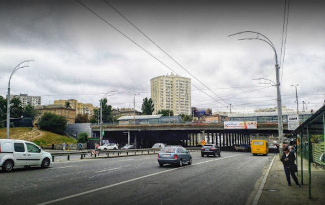 На Индустриальном мосту в Киеве сделают капремонт: движение ограничат до конца весны