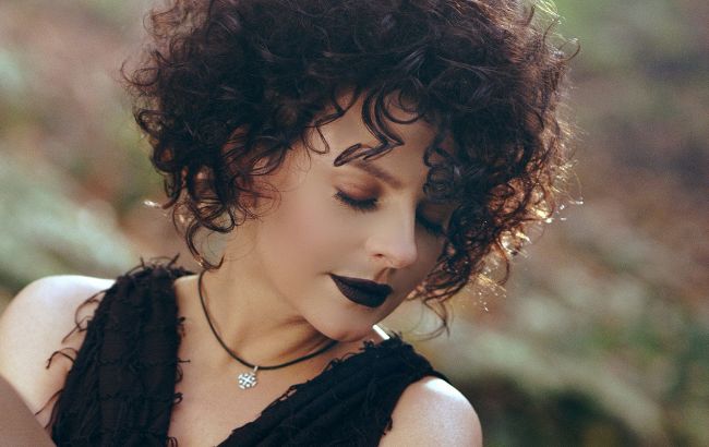 Магия, мистика, загадка: звезда "Голоса страны" выпустила сказочное видео