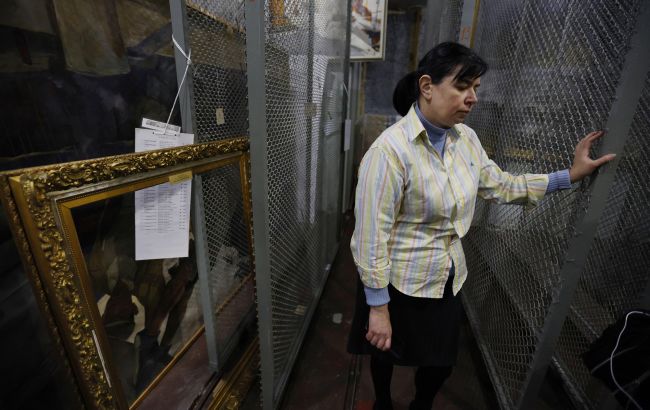Торгують на чорному ринку: Росія викрала майже 2 мільйона українських артефактів