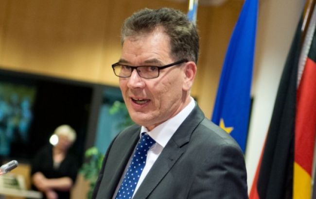 Германия готова оказать финансовую помощь населению Венесуэлы