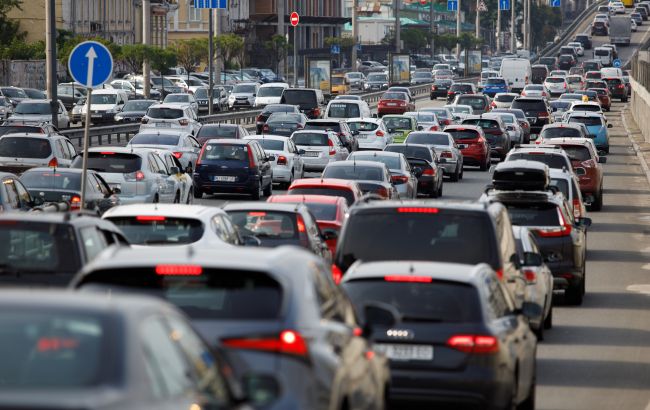 Украинским водителям напомнили о важном налоге: когда платить
