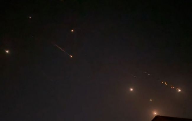 Сирія, Йорданія та Ірак закрили небо після удару по Хайфі