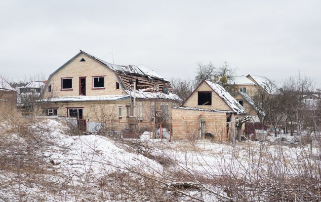 Ирпень остается без света, воды и тепла более трех дней