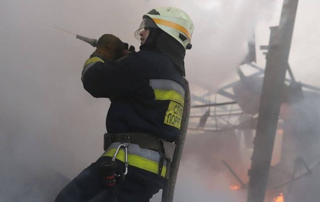 У Чернігівській області завершили розбір завалів після російського авіаудару: двоє людей загинули