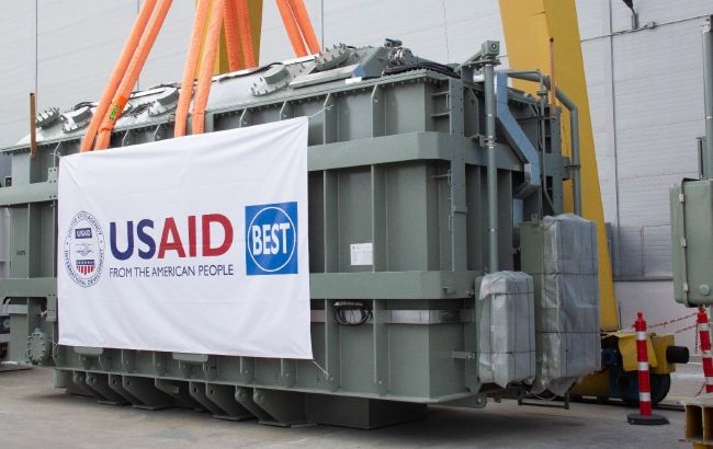 Посилять надійність енергопостачання. США передали Україні додаткові трансформатори