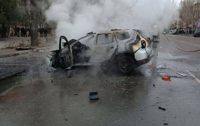 Вибух автомобіля в центрі Мелітополя: одним з постраждалих виявився колаборант