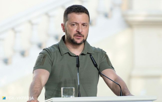 Зеленський вимагає повного виводу військ РФ з України, включно з "коритами" Чорноморського флоту