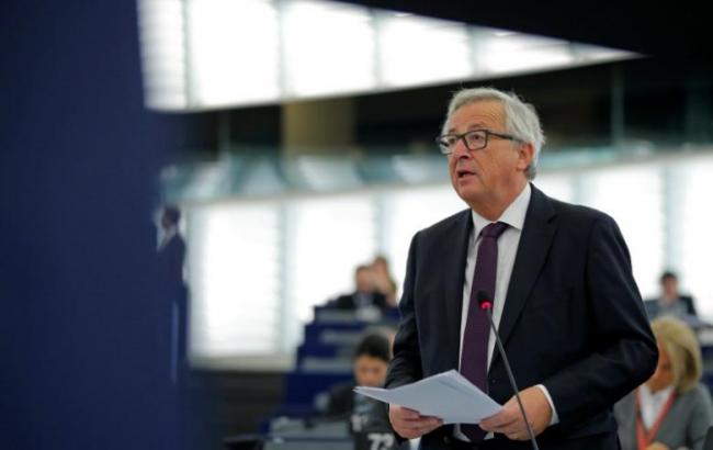 Трамп представляет угрозу для отношений Евросоюза и США, - Юнкер