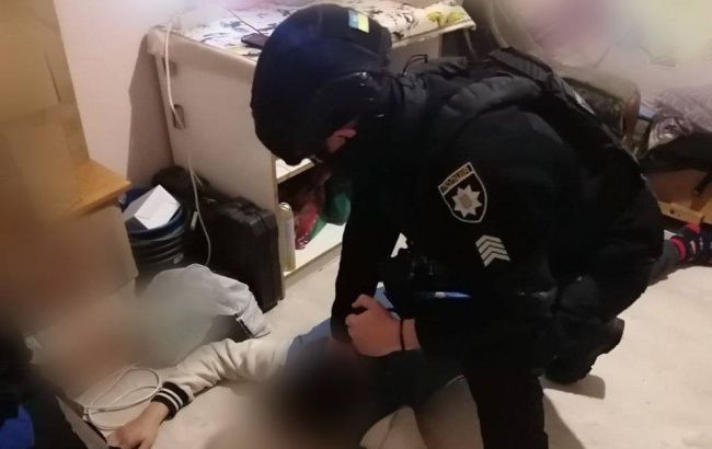 Поліція викрила логістичний хаб із збуту наркотиків в 14 регіонах України