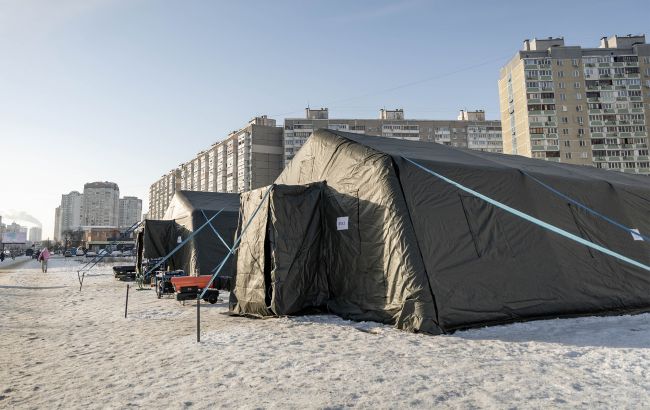 Понад 1000 будинків у Києві залишаються без опалення вже третій день