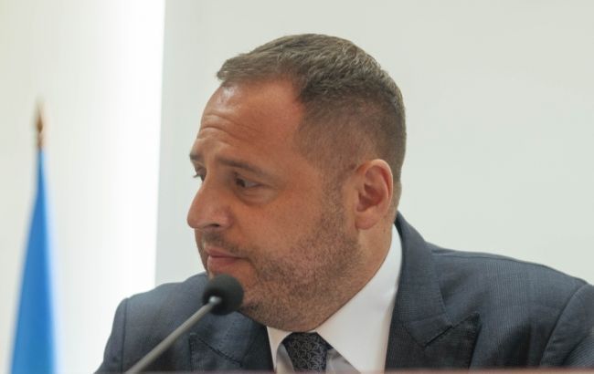 Ермак заявил, что Козак больше настроен на диалог с Украиной, чем Сурков