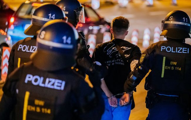 Всі співчувають Україні. Мітинги перед самітом G7 зібрали рекордно мало протестувальників