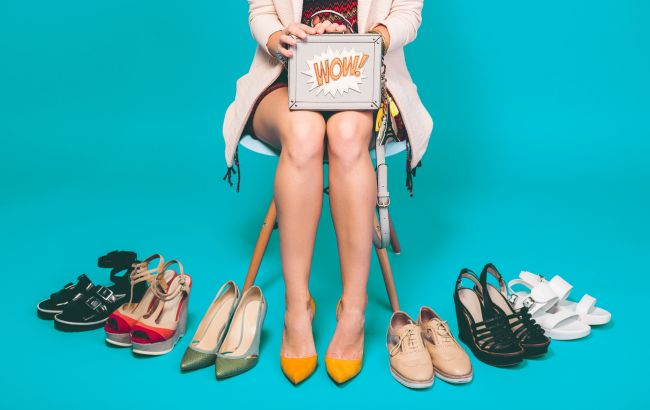 Какую популярную обувь лучше не носить летом: может навредить ногам