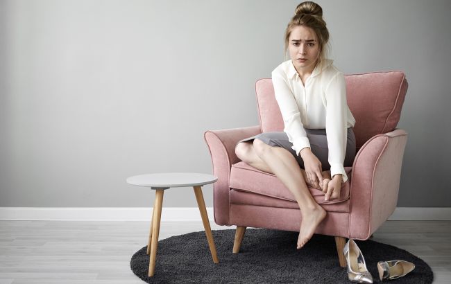 Скалічить ваші ноги: названо найгірші у світі види взуття