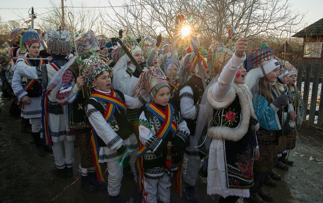 Турніри ведмедів і похорон Кози: що на Маланку робили 100 років тому