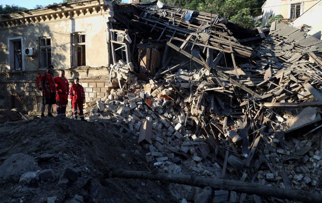 Куди бігти? Де найбезпечніше укриття від ракет і "Шахедів" у місті та селі