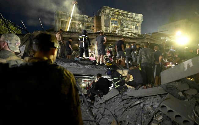 Понад 30 вибухів за годину: росіяни накрили Краматорськ потужним обстрілом