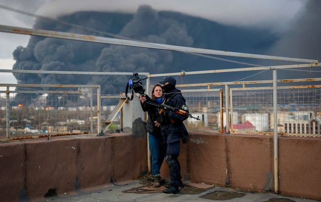 В Одессе снова раздаются взрывы: местных жителей призывают оставаться дома