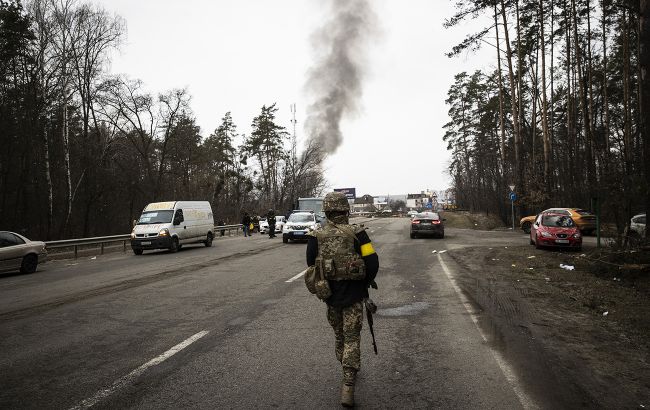 В Ірпені третій день тяжкі бої. Наступ був з трьох напрямків, але атаки відбиті, - мер