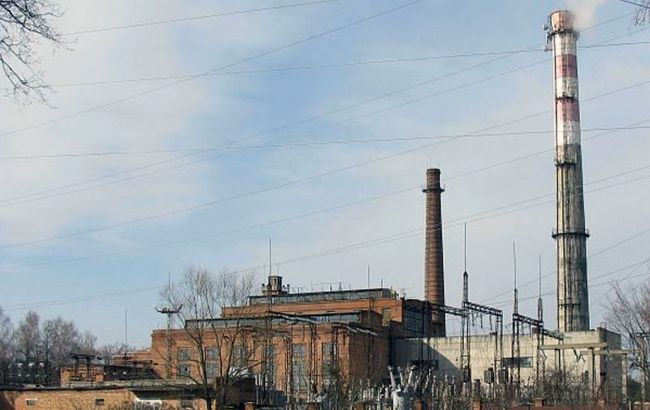 Российская авиация открыла огонь по вокзалу и ТЭЦ в Ахтырке