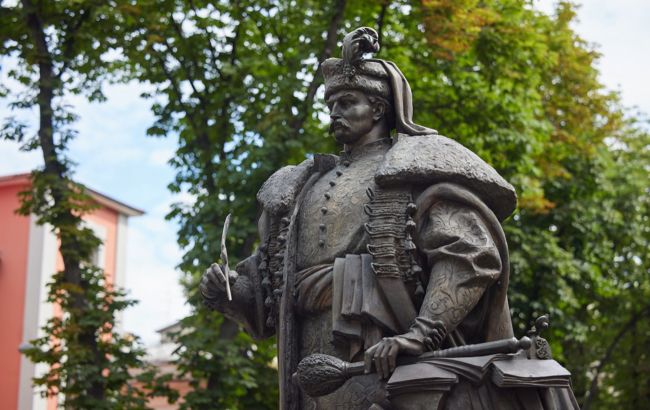 В поисках правды. Как украиноязычную Конституцию Пилипа Орлика удалось найти в Москве