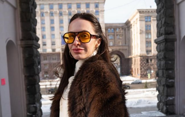 Христина Горняк показала стильний зимовий образ з екошубою та балаклавою