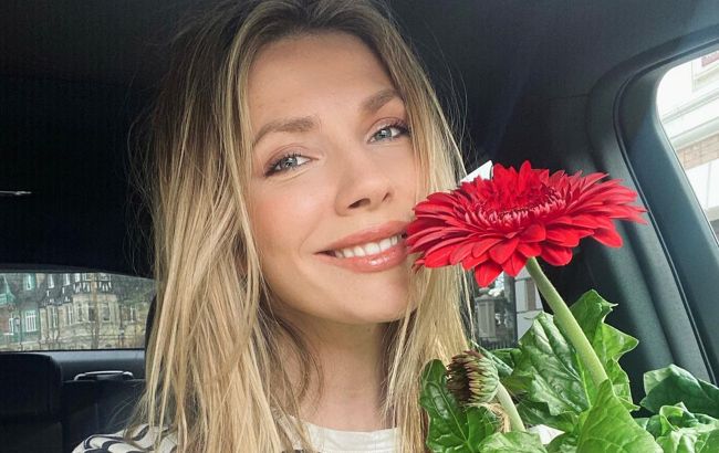 Точно не сумує. Як живе і чим займається дочка Ольги Сумської у Москві (фото)