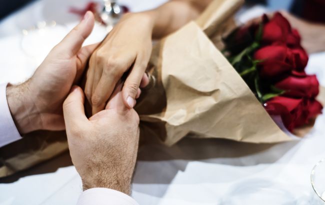 Аферисти "розводять" українок, які мріють про участь в шоу "Холостяк": деталі схеми