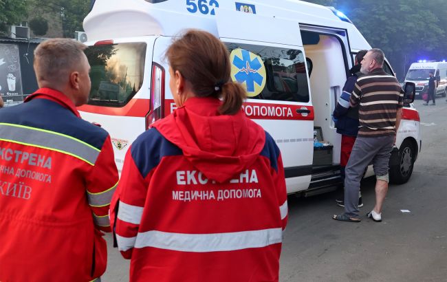 Удар РФ по автобусу біля Сум: троє людей загинули, п'ятеро поранені