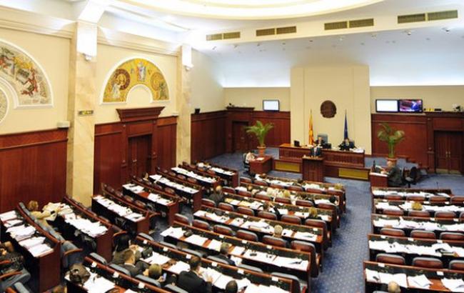 Выборы в Македонии: о победе заявили две партии