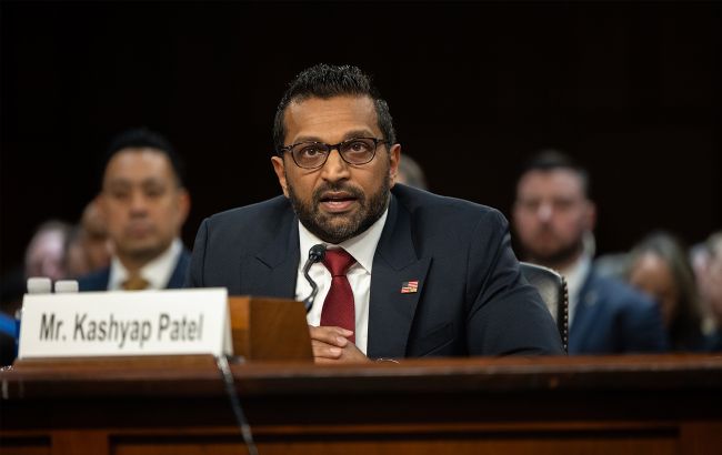 Директор ФБР особисто вирушив до Юти, щоб контролювати пошуки вбивці Чарлі Кірка